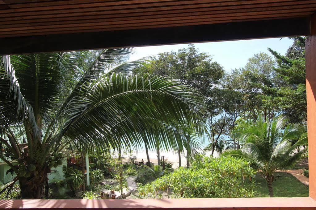 Chomjan Resort Koh Phayam Exterior foto